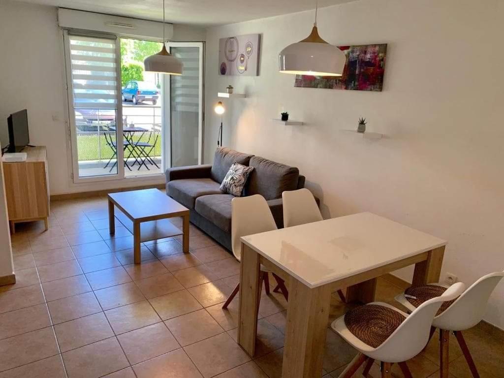 Les Jardins La Charbonniere Apartment Montevrain Luaran gambar